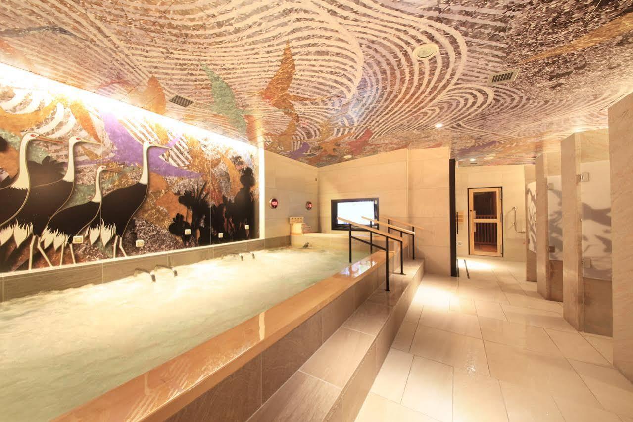 טוקיו Centurion Hotel & Spa Ueno Station -Artificial Radium Hot Spring מראה חיצוני תמונה